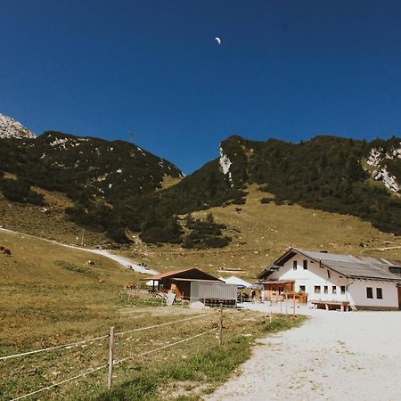 Hochalm-Premium-Campingfass auf 1705 m, no car access Garmisch-Partenkirchen Exterior foto